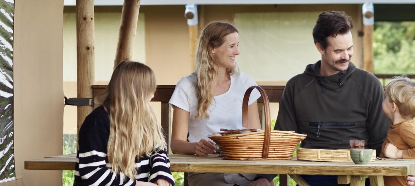 Morgenmad på Faarup Sommerland